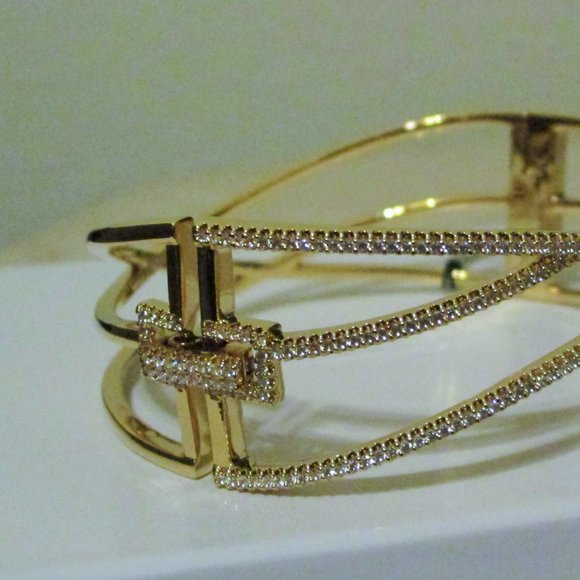 NWT $175 NADRI BRACELET 18k Gold Plated Pave Crystal Cubic Zirconia - Picture 5 of 9
